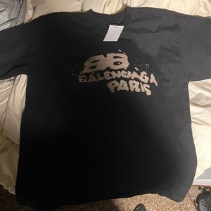 Balenciaga tshirt, black, size Medium. BRAND NEW, NEVER WORN